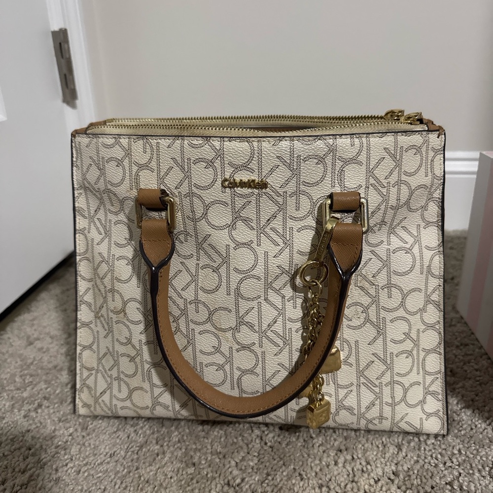 Calvin Klein Cream and Tan Women's Bag